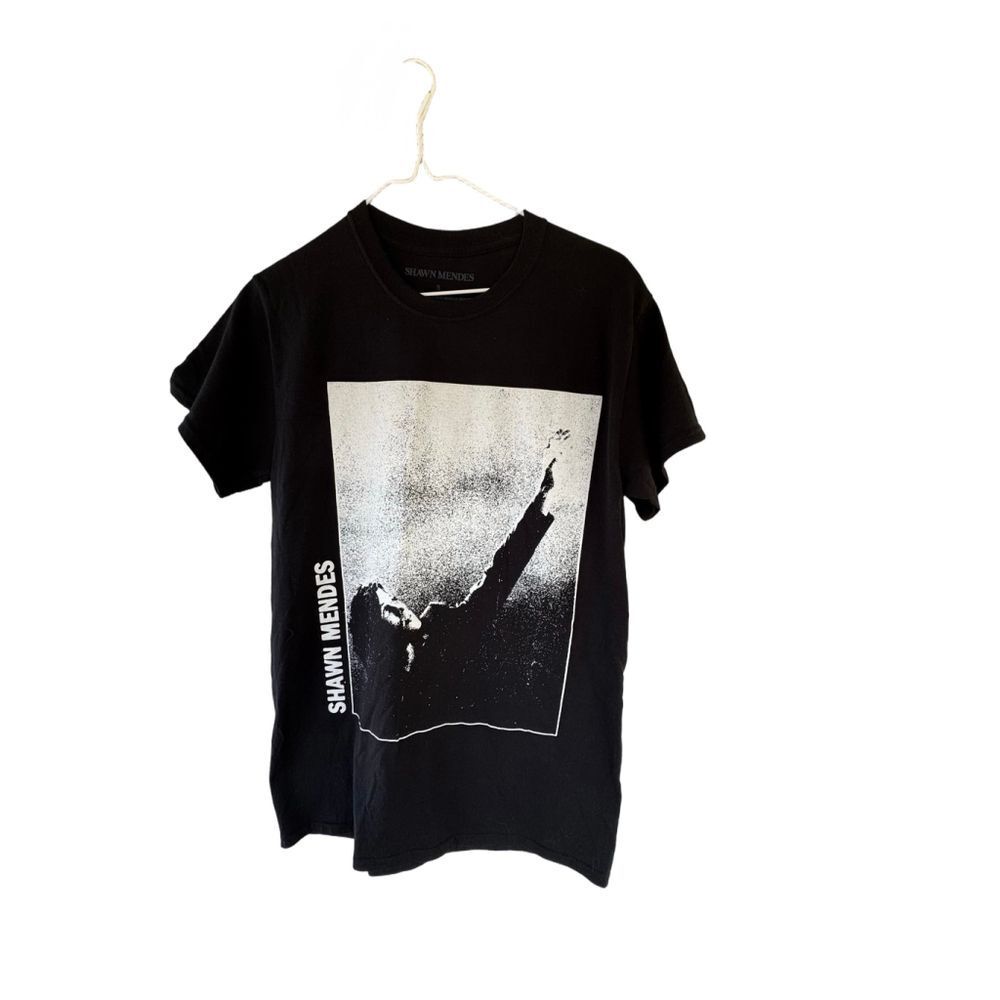 Shawn Mendes Graphic Concert Tee Size S Unisex‎